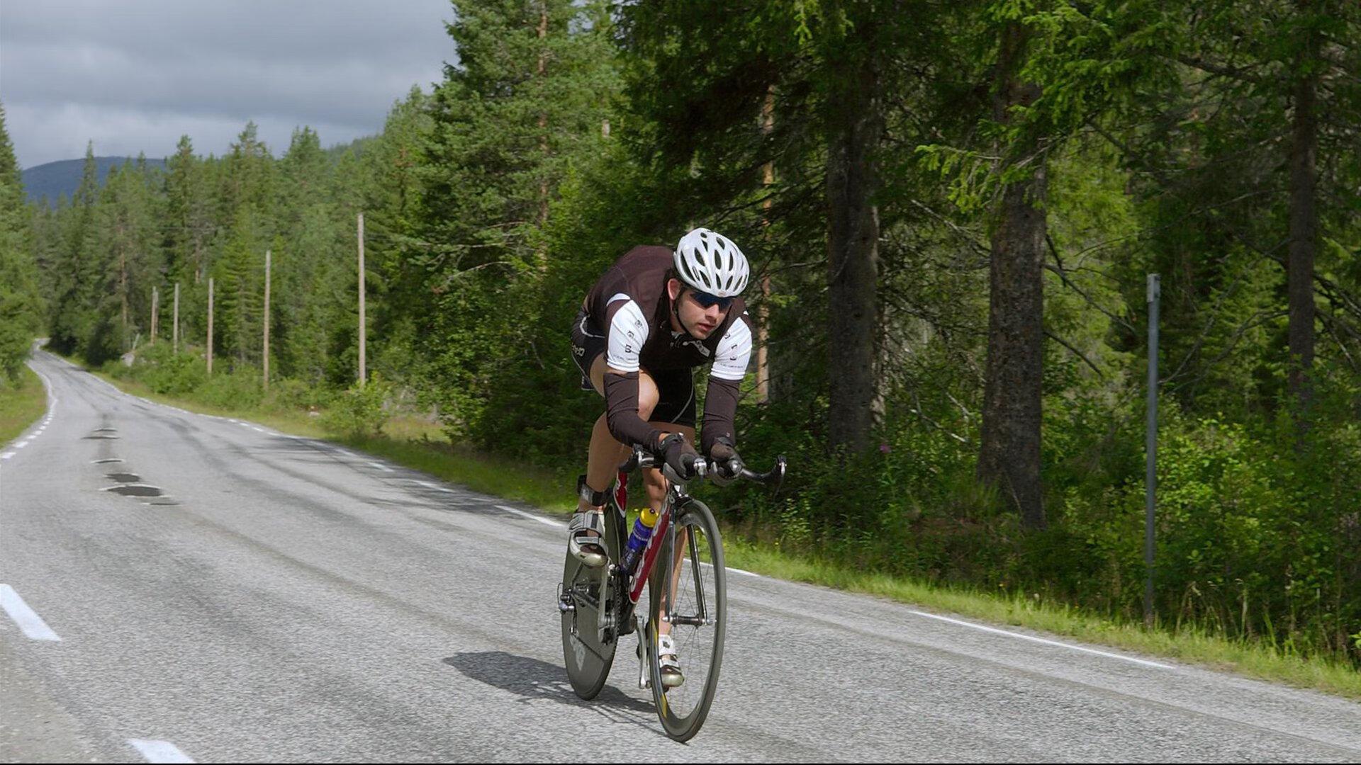 前队友爆料，伊卡尔迪拉玛西亚青训时期用弹弓捕鸽烧烤，早年求生技能引热议