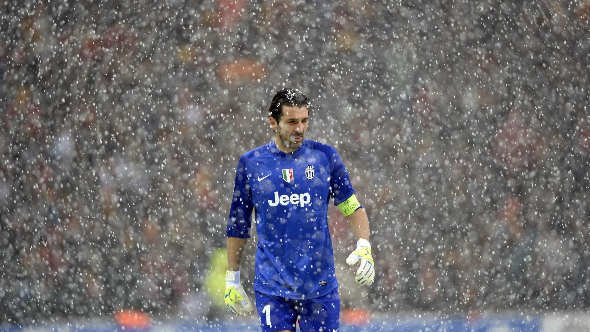 常规赛缩水冲击历史纪录,詹姆斯四万分与MVP之争面临挑战