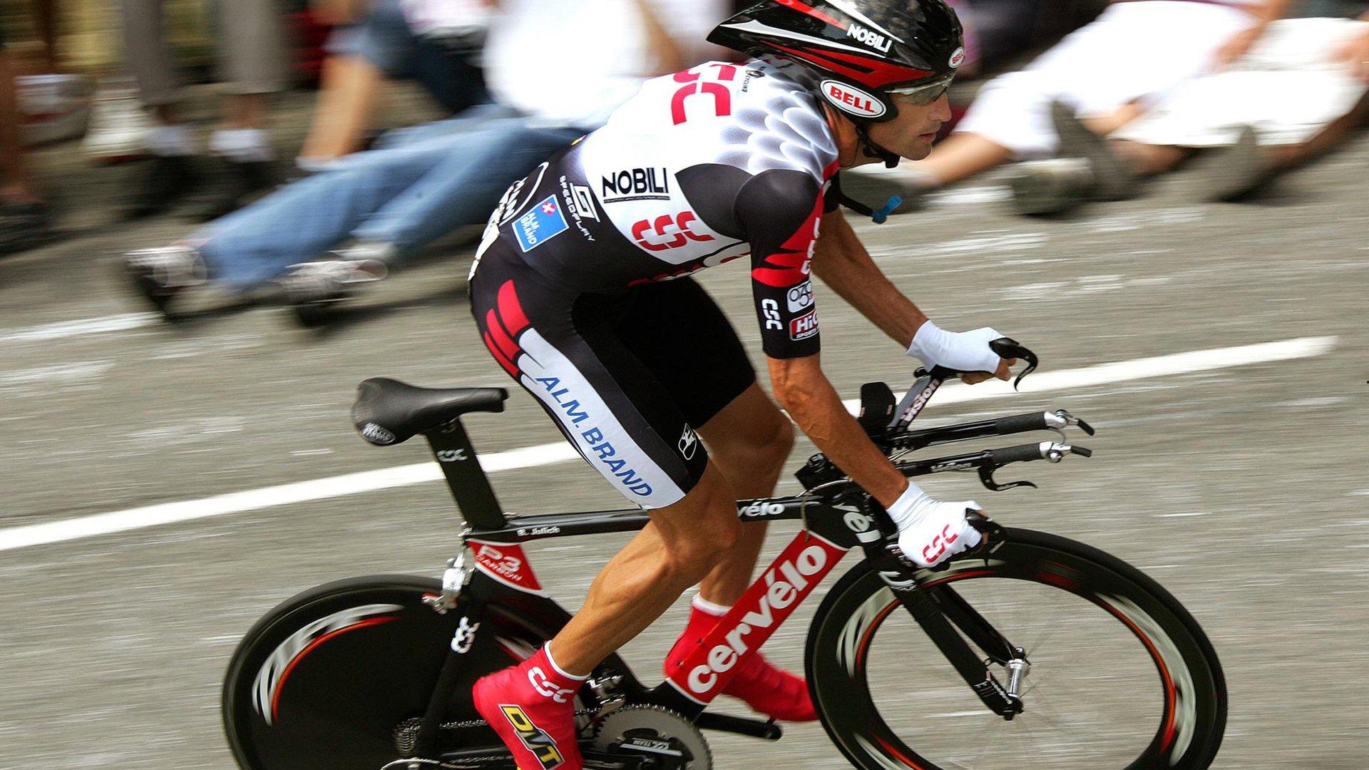 范志毅痛批张琳芃关键失误,十二强赛如此丢球,队伍前途何在?